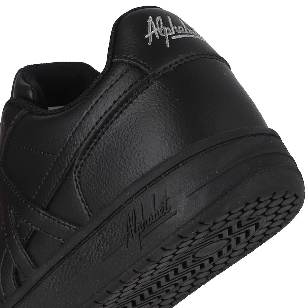Beverly Low 567 Black — Detail